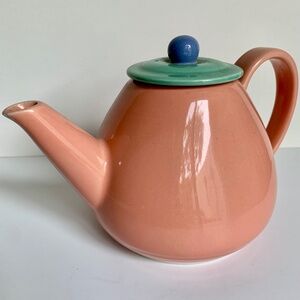Lindt Stymeist Colorways Creamer w/ Lid | 1980s Japan | Pink & Teal